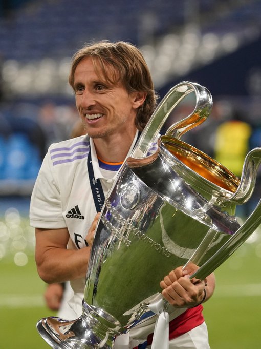 打破沉默！尼斯主席、英力士体育总裁公开谴责尼斯极端球迷