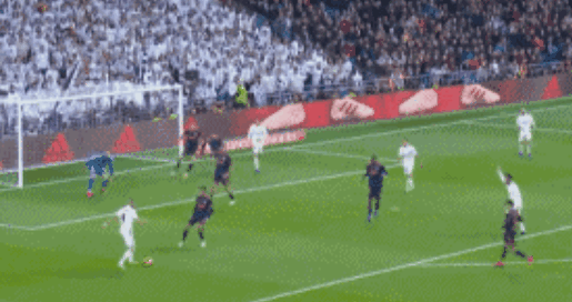 懂球帝12周年120大瞬间半决赛：梅西PK格策，武磊PK于大宝