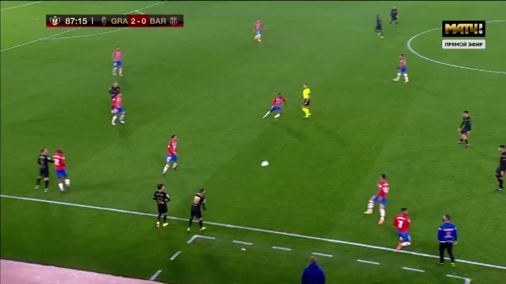 足球报：多支中超球队巨额欠税，以亿元为单位拖欠税款