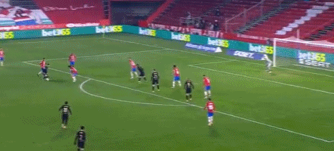 天空体育：谢什科膝盖受伤，或将错过斯洛文尼亚的世预赛